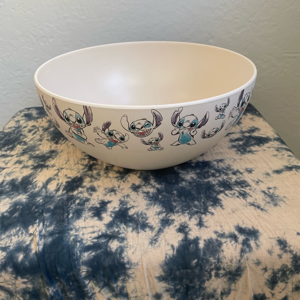 Stitch bowl